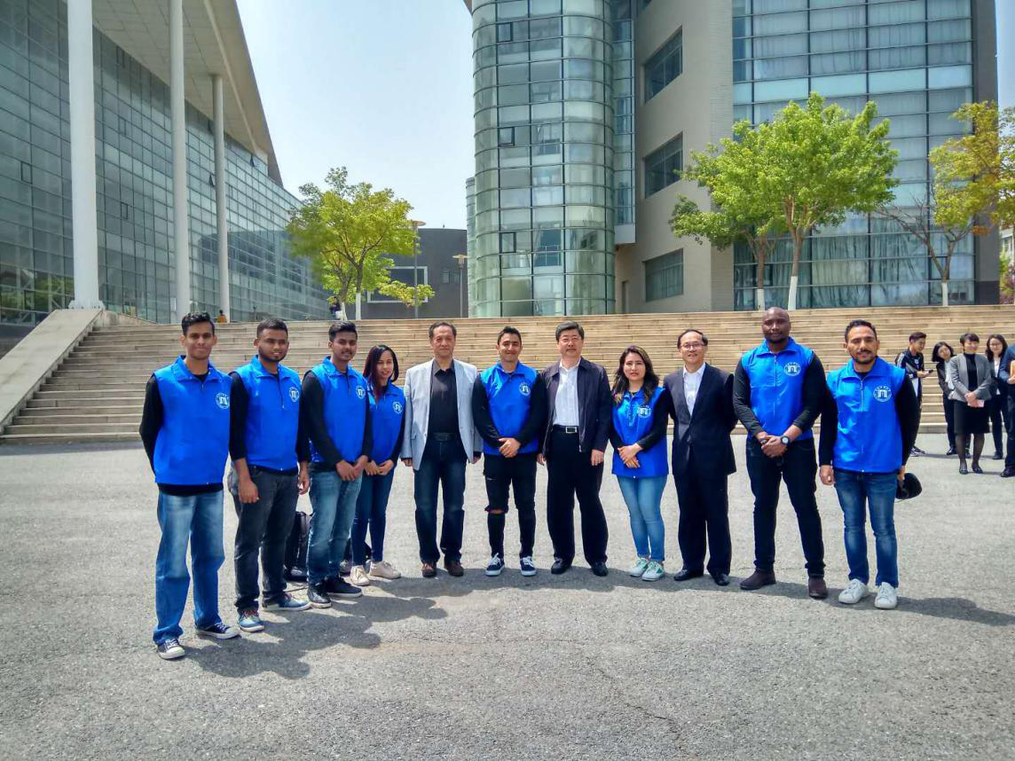 our international students actively volunteered to serve